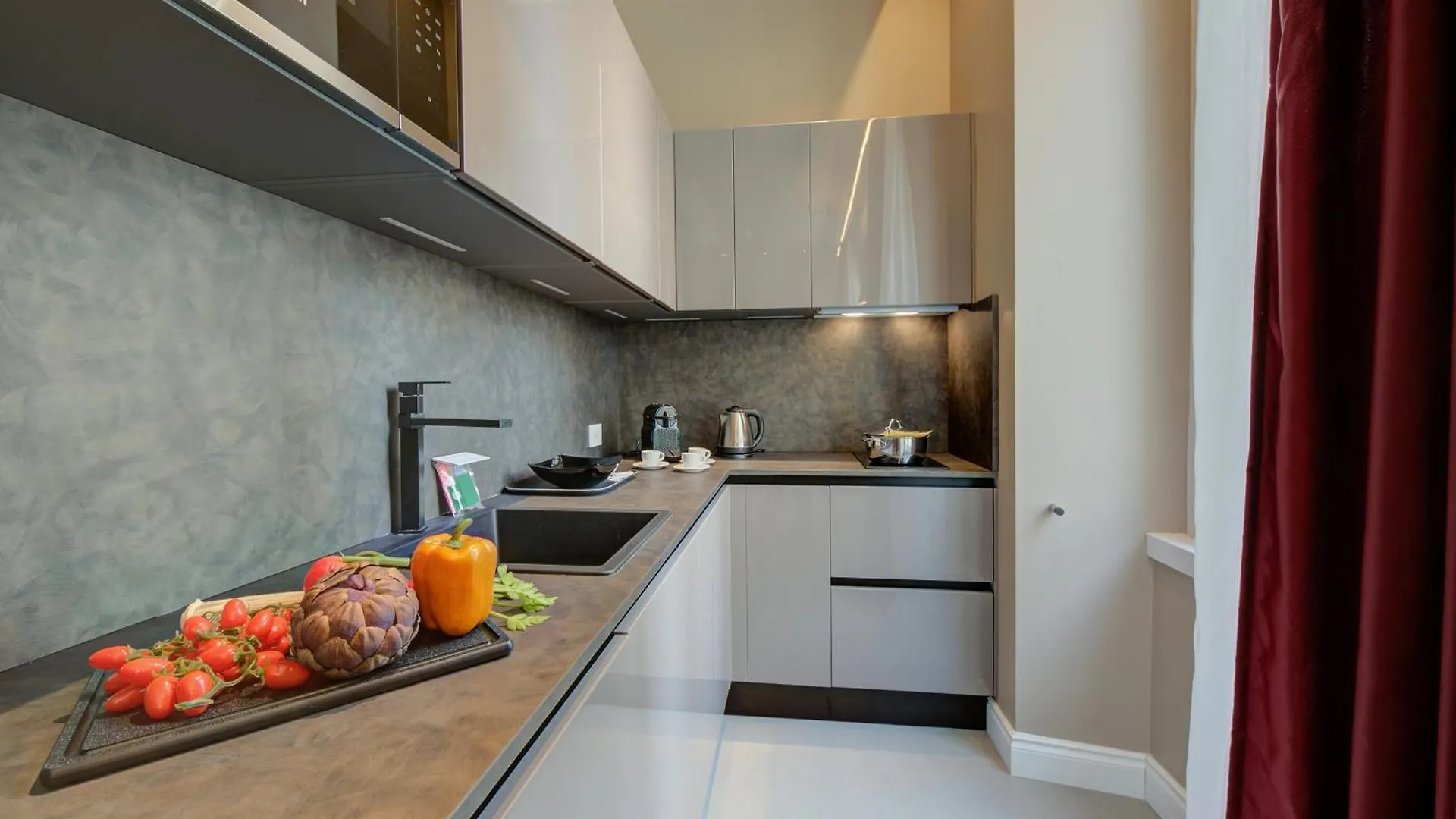סנרמו Seven Suites Apartments - Via Matteotti 178 0*,  איטליה