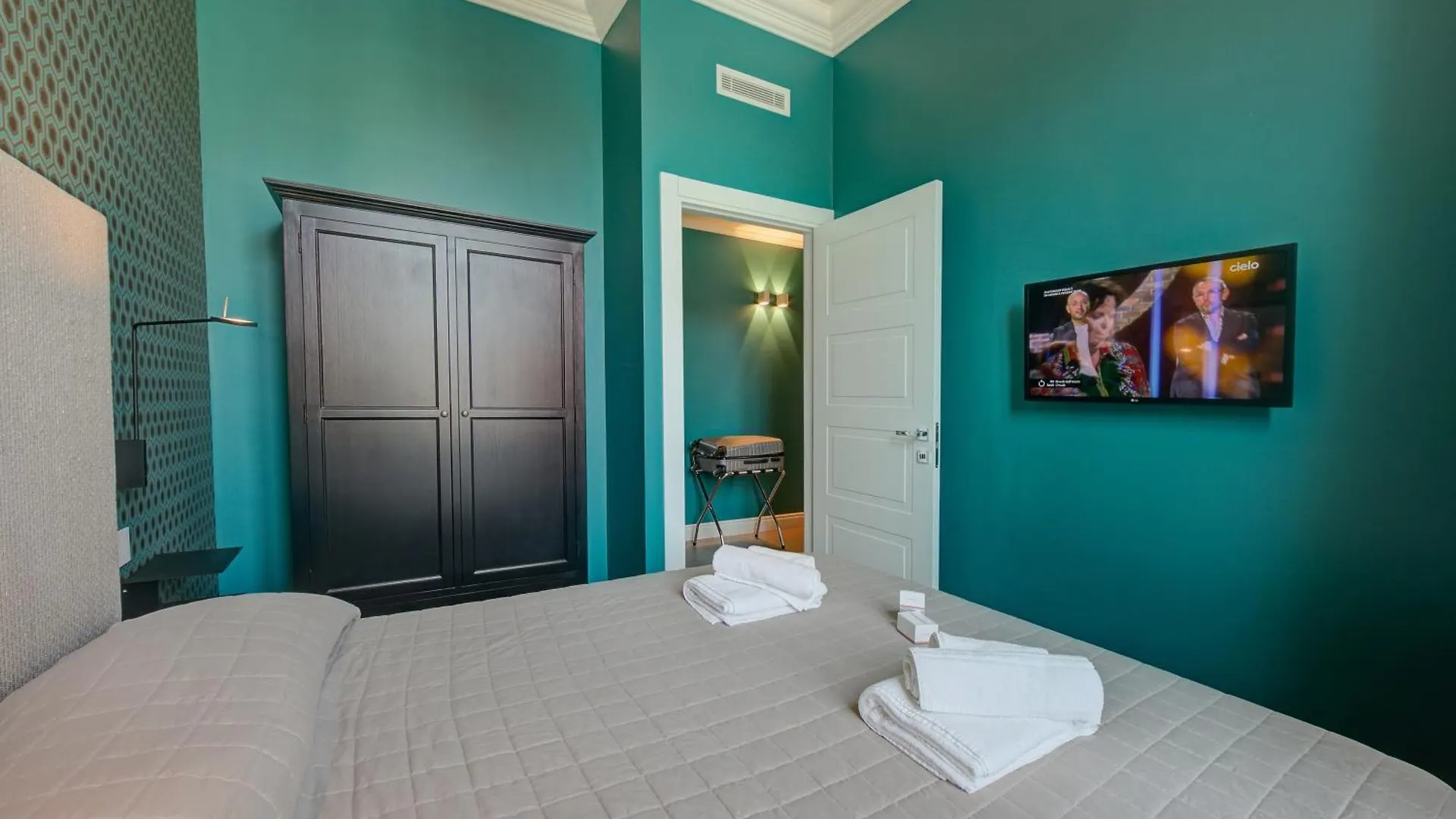 מלון דירות סנרמו Seven Suites Apartments - Via Matteotti 178