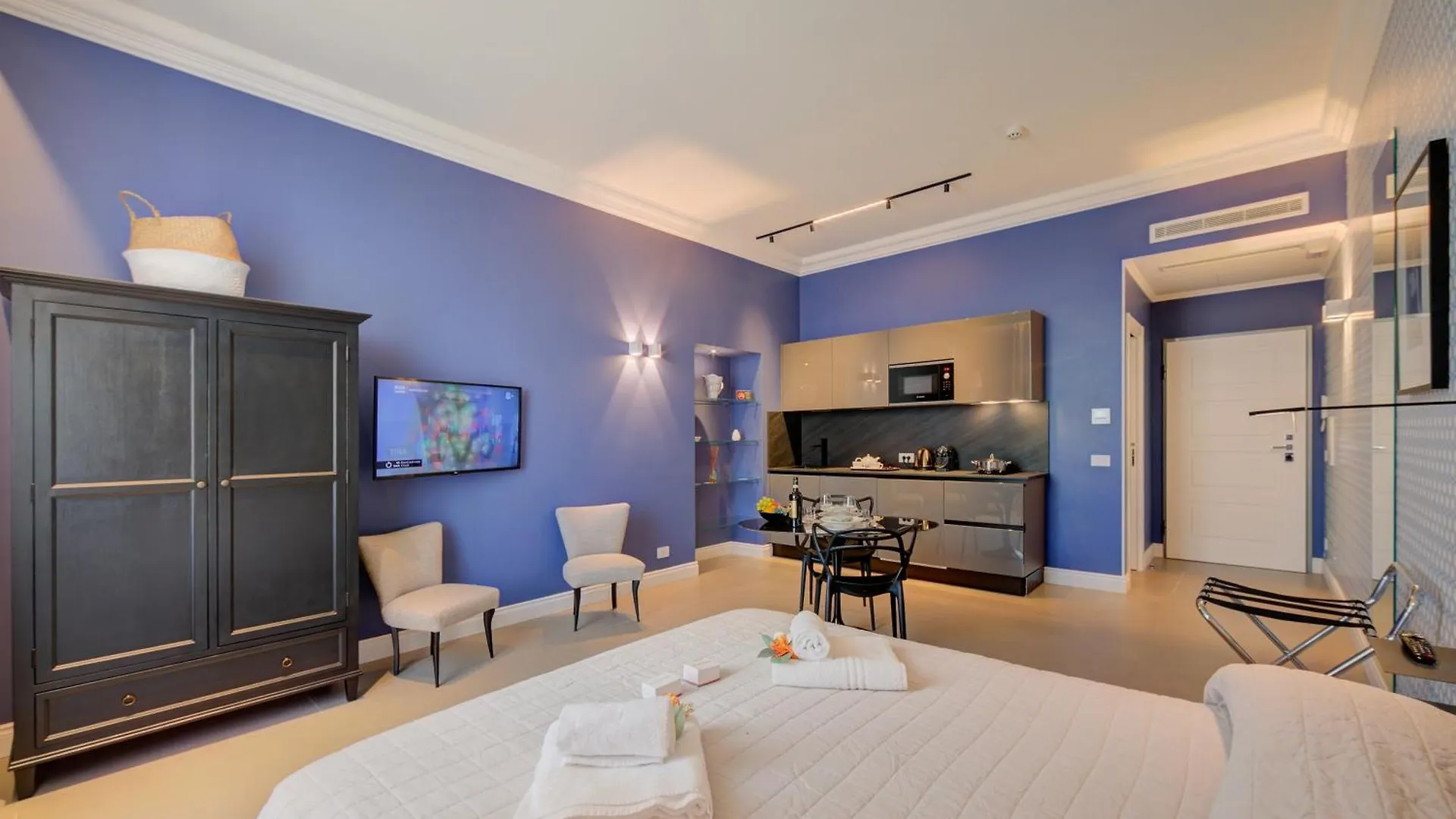 סנרמו Seven Suites Apartments - Via Matteotti 178 מלון דירות